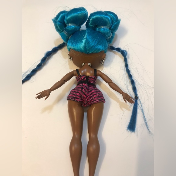 LOL OMG Doll - Picture 2 of 4